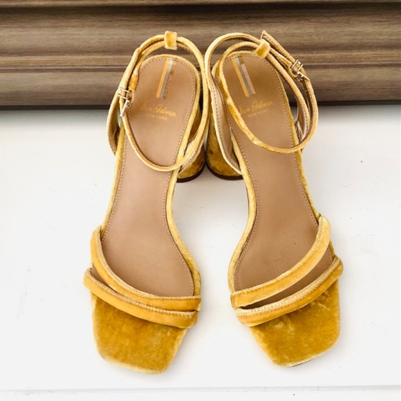 Sam Edelman Kia Block Heels Yellow Velvet Sandals Ankle Strap Buckle Size 8.5 - Picture 6 of 12